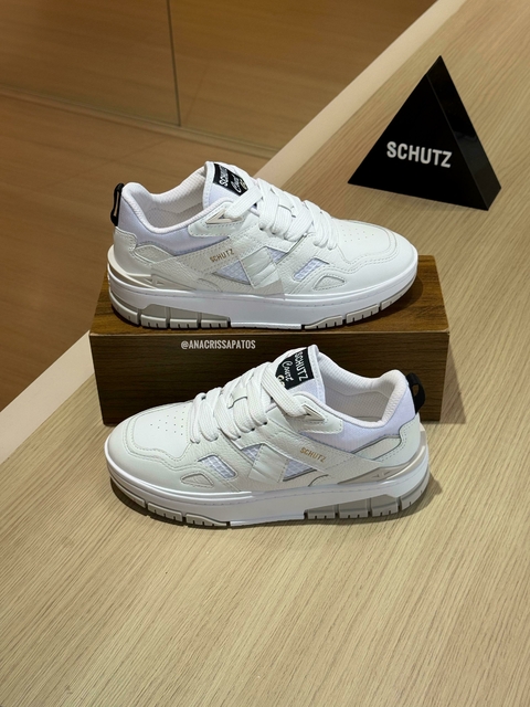 Schutz Sneakers Court 95 Couro Branco Tênis