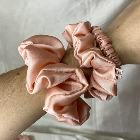 Kit de xuxinhas em sedinha “rosé”