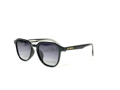 Óculos Brenda 2.0 na internet