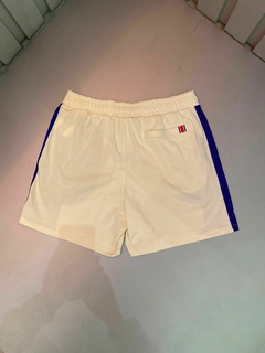 Bermuda Nike Court Creme na internet