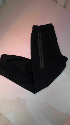Calça Nike Tech Fleece Black na internet