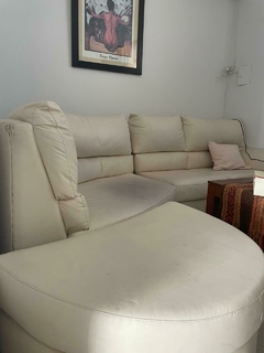 SILLON $ 350.000 ESQUINERO CON MODULO DE DESCANSO - TAPIZADO EN ECO CUERO - MEDIDAS ALTO 80 CM ANCHO 20 CM LARGO 1.50 Y LARGO 1.30 en internet