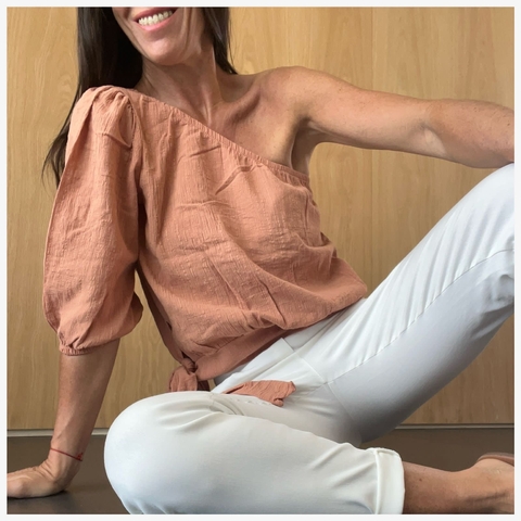 Blusa sin hombro ELA Cobre