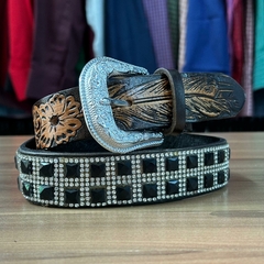 CINTO INFANTIL PEDRARIA PRETO LUXO COURO REBAIXADO PENA - SELARIA GUIMARÃES