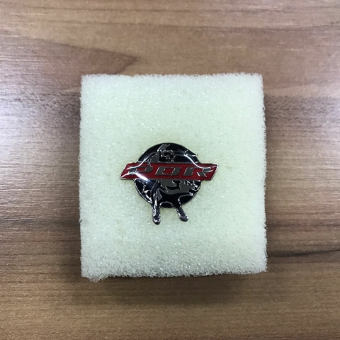 BROCHE PARA CHAPÉU PBR REDONDO TOURO PULANDO BOTTON PINGENTE