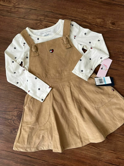 Conjunto Salopete Tommy Hilfiger - comprar online