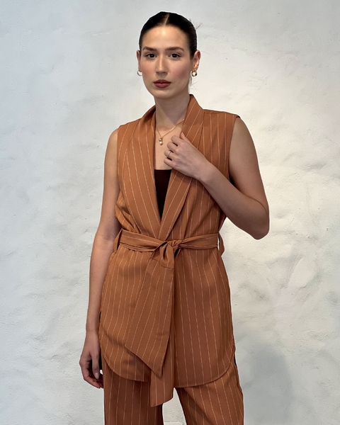 COLETE PAULA CARAMELO RISCA DE GIZ - comprar online
