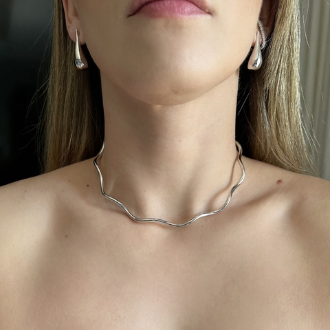 CHOKER ARO ONDAS FINAS RÓDIO BRANCO