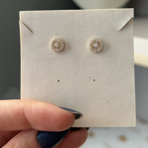 BRINCO PIZZA PRATA 925 PEQUENO/ PONTO DE LUZ CENTRAL/ CRISTAL/ DOURADO