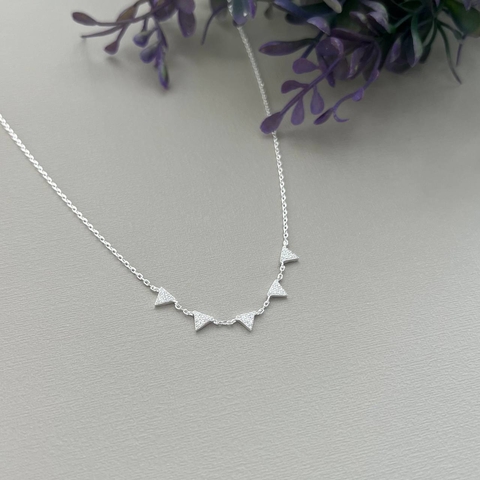 COLAR 5 TRIANGULO CRAV NO MEIO 45CM PRATA 925