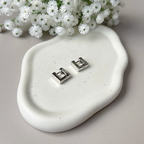 ARGOLINHA QUADRADA LISA RÓDIO BRANCO