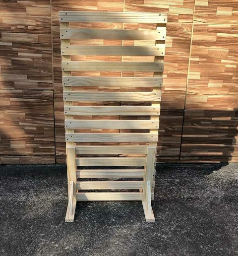 Painel ripado Pequeno com pé removível