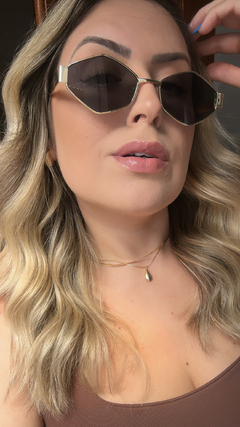 Óculos Vitória Dourado