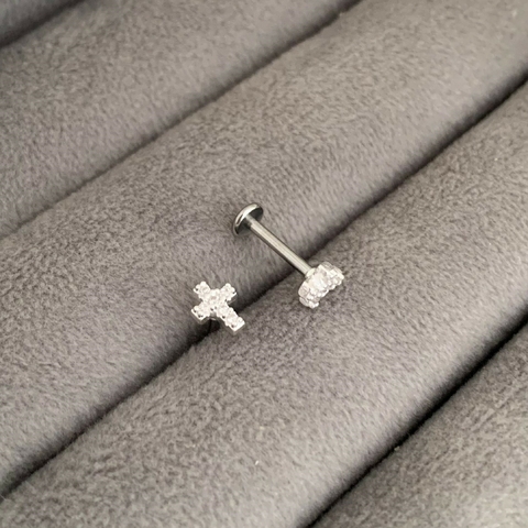Piercing Cruz Reta Cravejada Prata 925