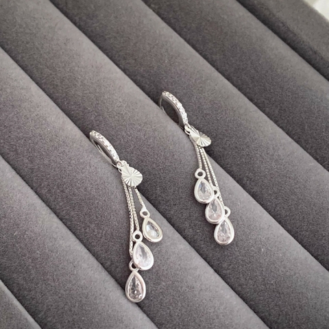 Argola Click C/ Zircônias Gotas Prata 925