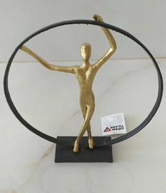 Escultura homem - comprar online