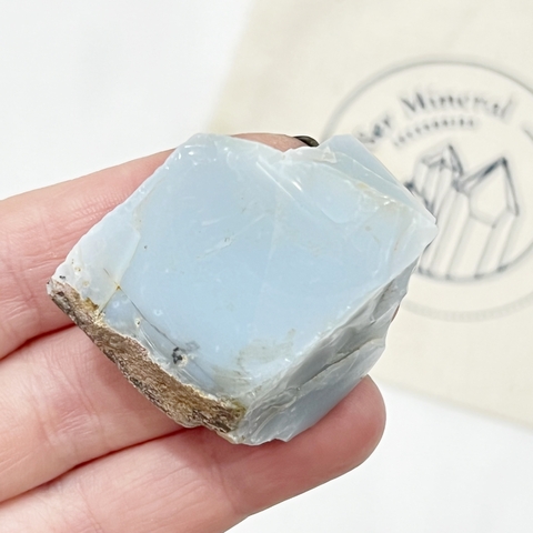 Pieza de Opalo azul (E)