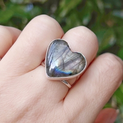 Anillo corazón labradorita - tienda online