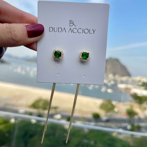 Brinco 2 em 1 dourado com verde