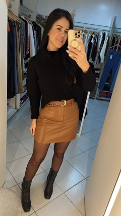 Blusa tricô cropped Maite na internet