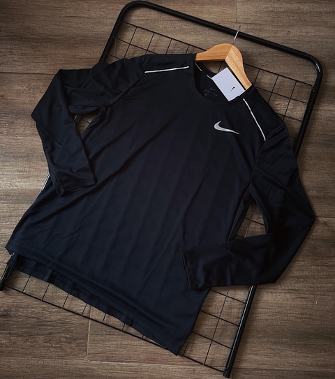 Camisa Nike Dri Fit - Manga Longa