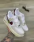 AIR FORCE 1 BEGE MEDALHÃO MULHER - comprar online