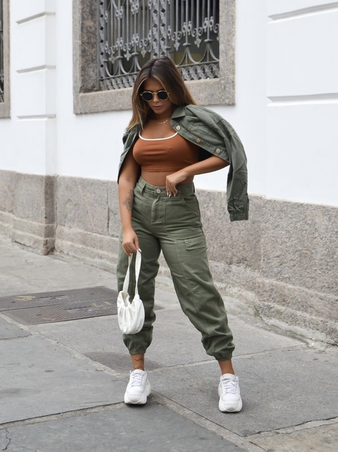 Calça Jogger Cargo Militar