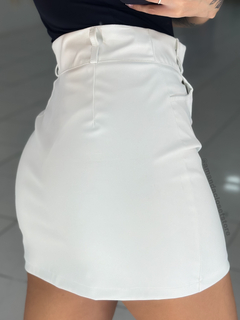Saia couro eco branca - comprar online