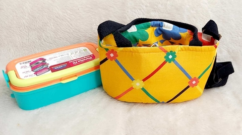 Lancheira com Marmiteira 12.