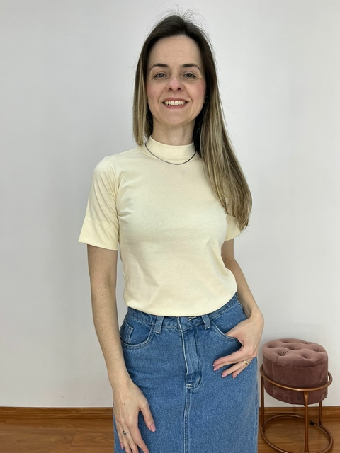 T-shirt Nina Gola Alta