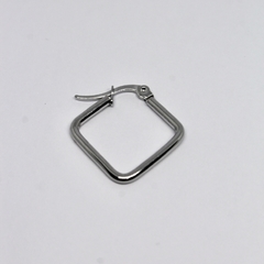 S413 - Argola Simétrica na internet