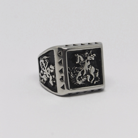 F035 - Anel São Jorge Três Faces