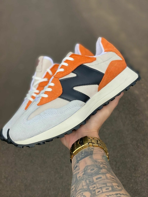 Tênis Casual Masculino NB 327 V1 Laranja - comprar online