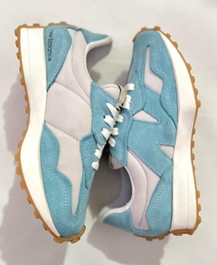 Tênis Casual Feminino New Balance 327 V1 - Azul - comprar online