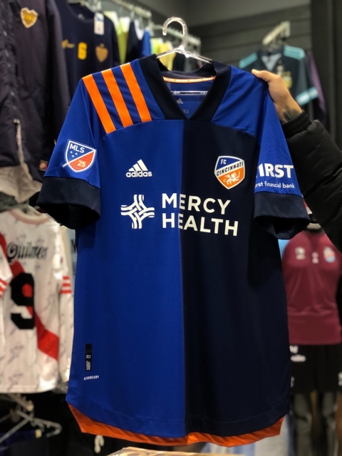 Camiseta Cincinnati 2020 + Nombre + Numero + Parche