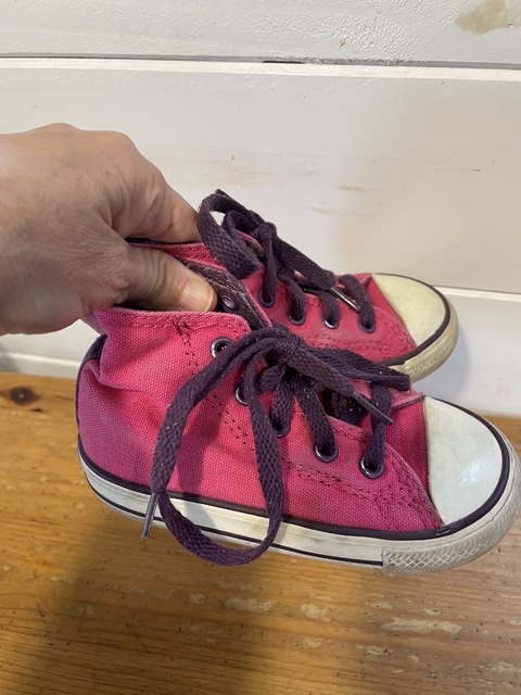 T22 | Zapatillas rosas botitas. CONVERSE. Talle 22.