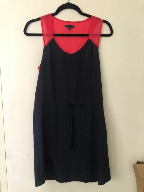 Vestido GAP. Dice XS pero es grande, Mas tipo S-M