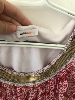 Camisa tipo vestido von cuello dorado. INDIA STYLE. Taslle 1. Tipo SMALL- en internet