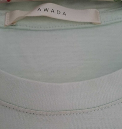 Remera MC verde agua "savage". AWADA. Talle S en internet