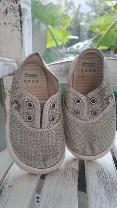 T19 | Zapatillas plateadas miniMIMO. Talle 19 en internet