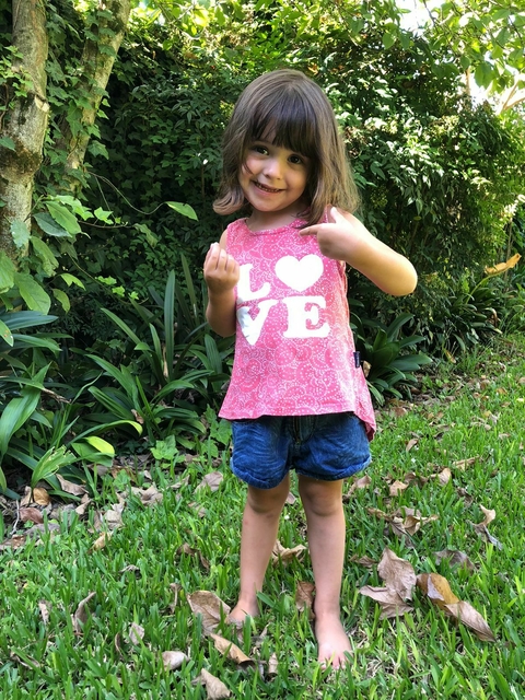 3A | Musculosa rosa LOVE. MIMO. Talle 3 años.