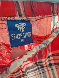 16A | Short a cuadros rojo blanco y azul - FEDERATION - Talle 16. Tiene 33 cm de cintura. - comprar online