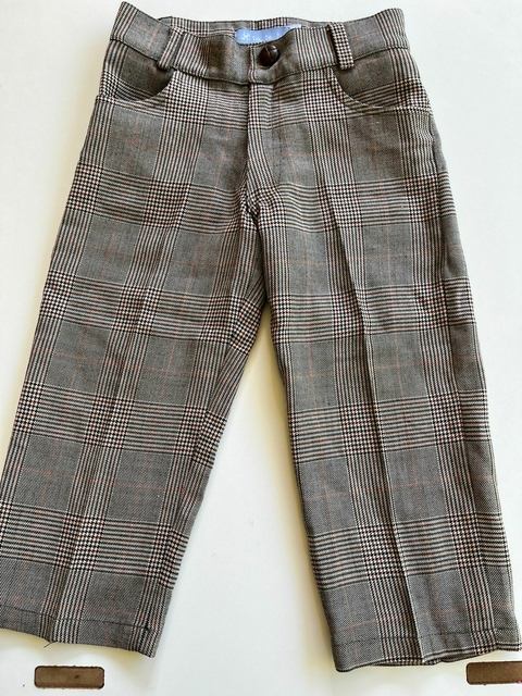 2A | Pantalón marrón tipo de vestir. TA TE TI. 2 años. La tela es finita.