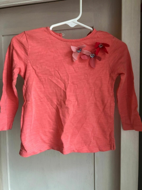 9/12M | Remera ML salmón con apliques de flores. ZARA. 9/12 meses.