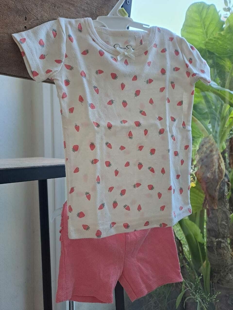 Set: remera MC blanca c frutillas + short rosa c voladitos atras - JESSICA SIMPSON - Talle 12 meses