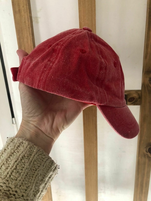 Gorra roja. CHEEKY. 1/2 años.