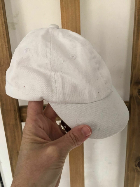 Gorra blanca. CHEEKY. Talle 1/2 años.