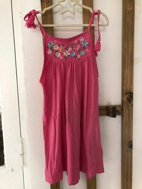 Vestido rosa con flores bordadas y breteles. CHEEKY. Talle 10 años.