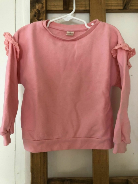 Buzo rosa con voladito en mangas. CHEEKY. Talle 3 años.