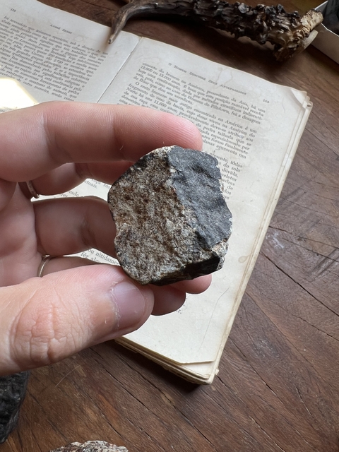 Meteorito GHADAMIS 59.7 g -Ref019